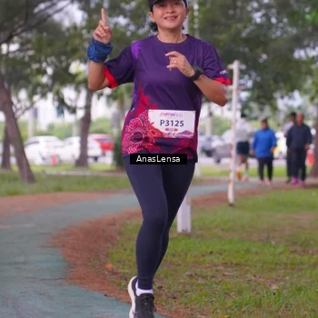 Runner Photo 8441554
