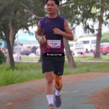 Runner Photo 8441633