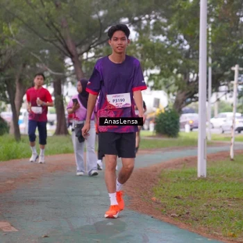 Runner Photo 8441774