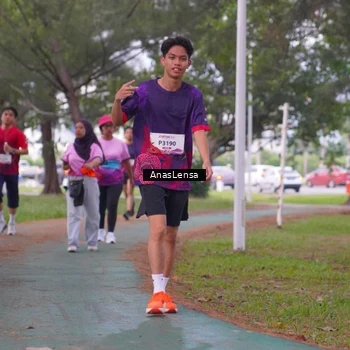 Runner Photo 8441788