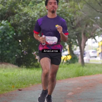 Runner Photo 8441861