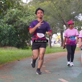 Runner Photo 8441864