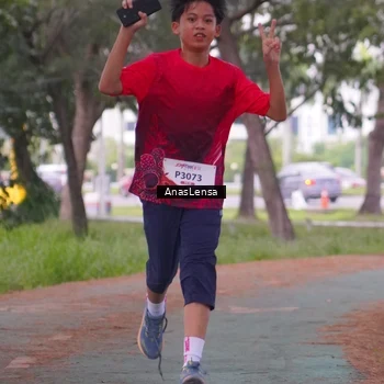 Runner Photo 8441950