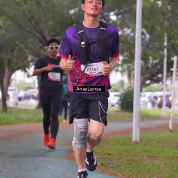 Runner Photo 8442020