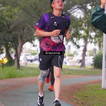 Runner Photo 8442026