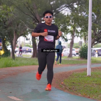 Runner Photo 8442037