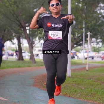 Runner Photo 8442046