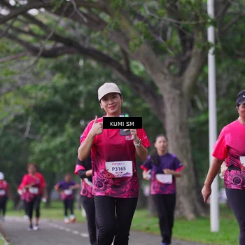Runner Photo 8442055