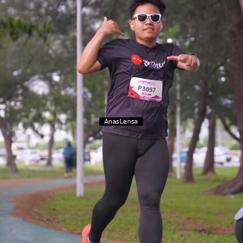 Runner Photo 8442060