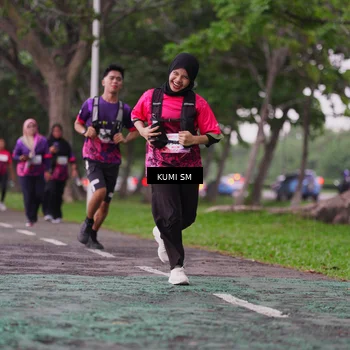 Runner Photo 8442073
