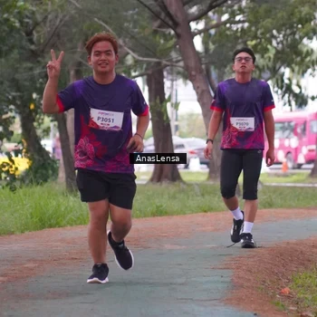 Runner Photo 8442110