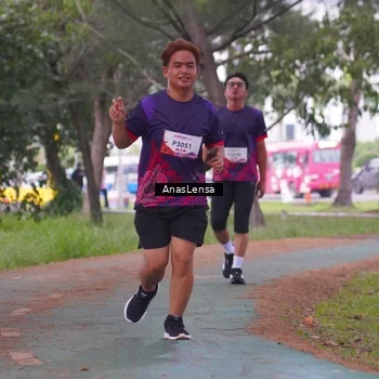 Runner Photo 8442117