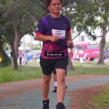 Runner Photo 8442118