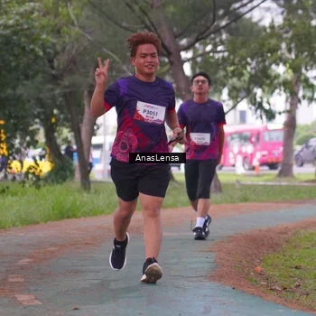Runner Photo 8442119