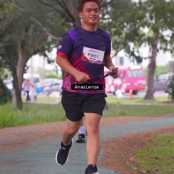 Runner Photo 8442121