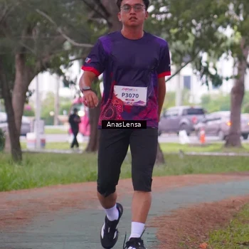 Runner Photo 8442126