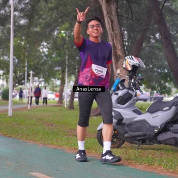 Runner Photo 8442137