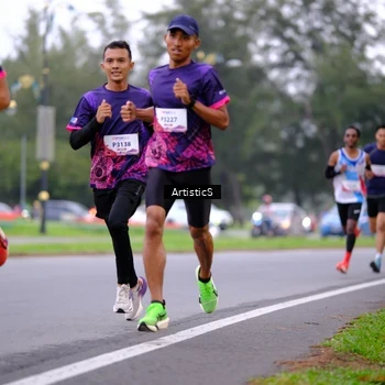 Runner Photo 8442155