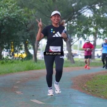 Runner Photo 8442164