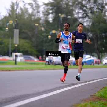 Runner Photo 8442177