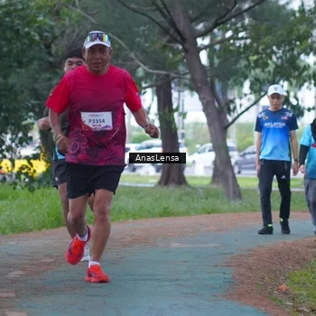 Runner Photo 8442190