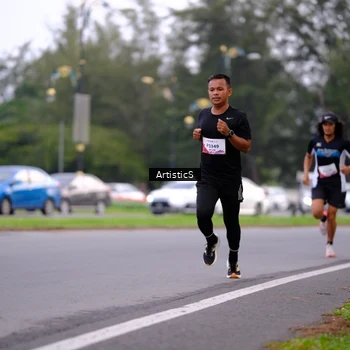 Runner Photo 8442194