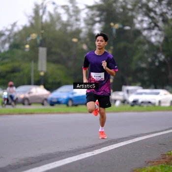 Runner Photo 8442198