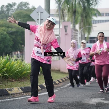 Runner Photo 8442211