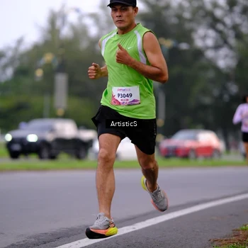 Runner Photo 8442227