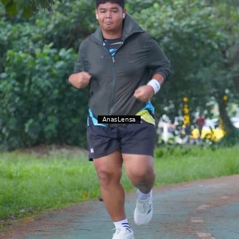 Runner Photo 8442234