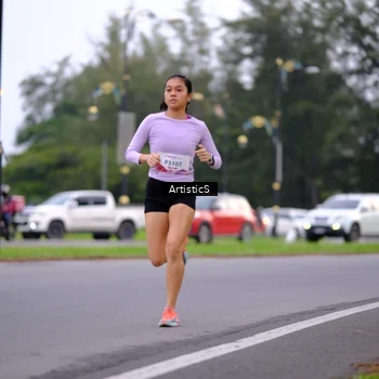 Runner Photo 8442235