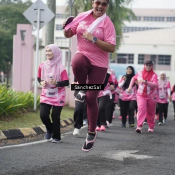 Runner Photo 8442238