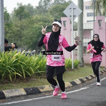 Runner Photo 8442244