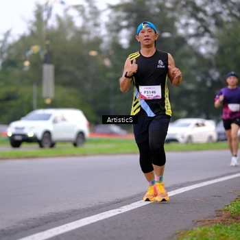 Runner Photo 8442247