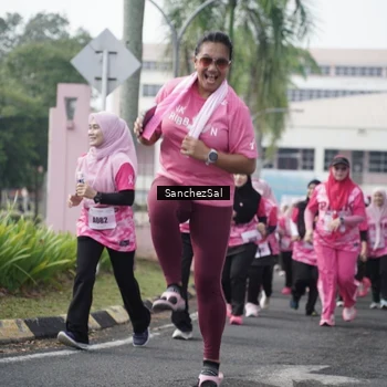 Runner Photo 8442249