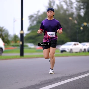 Runner Photo 8442254