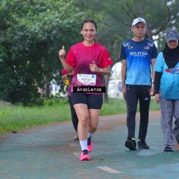 Runner Photo 8442268