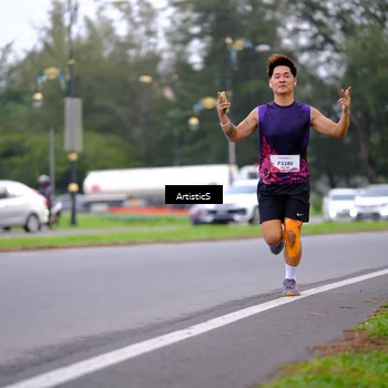 Runner Photo 8442296