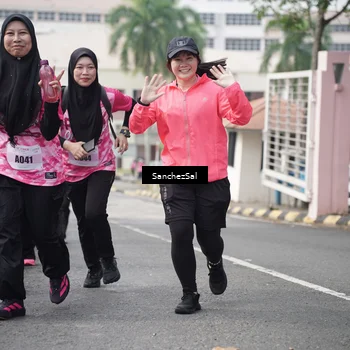 Runner Photo 8442302