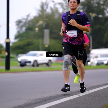 Runner Photo 8442305