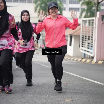 Runner Photo 8442307