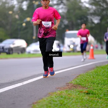 Runner Photo 8442356