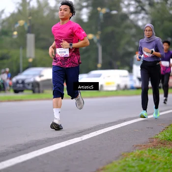 Runner Photo 8442366