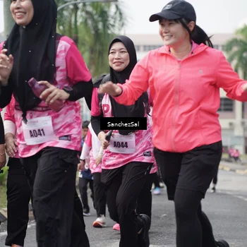 Runner Photo 8442371