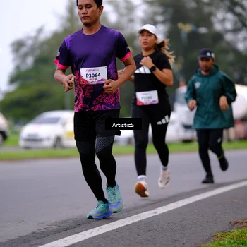 Runner Photo 8442382