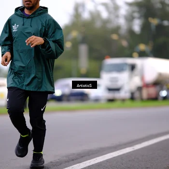 Runner Photo 8442396