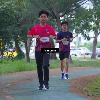 Runner Photo 8442420