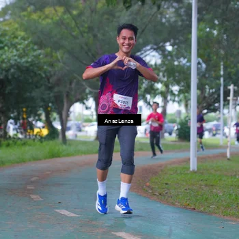 Runner Photo 8442422