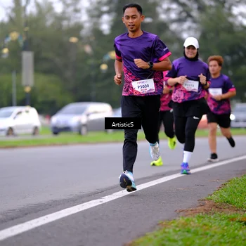 Runner Photo 8442423