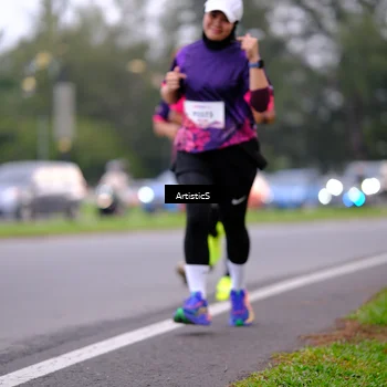 Runner Photo 8442426